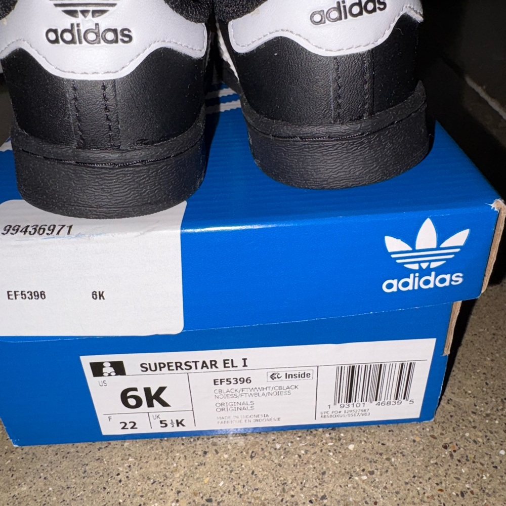 Kids Shell toe Adidas - Picture 3 of 4